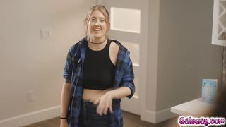 Lulu Chu caught Electra Rayne masturbating and helps her out