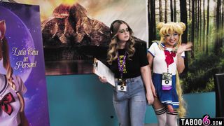 Futakuthon convention with Futa stars and a curvy fan girl