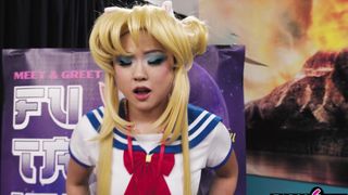 Futakuthon convention with Futa stars and a curvy fan girl