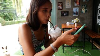 Thai GF morning blowjob and sex in afternoon after a coffee date