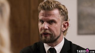 Homophobe officiant doesnt want to marry this lesbian couple